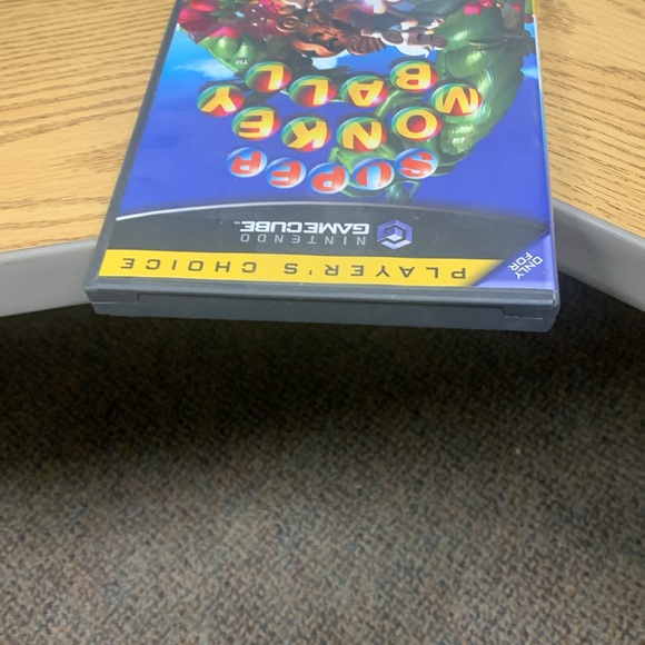 Super Monkey Ball Video Game for Nintendo GameCube - Picture 9 of 13
